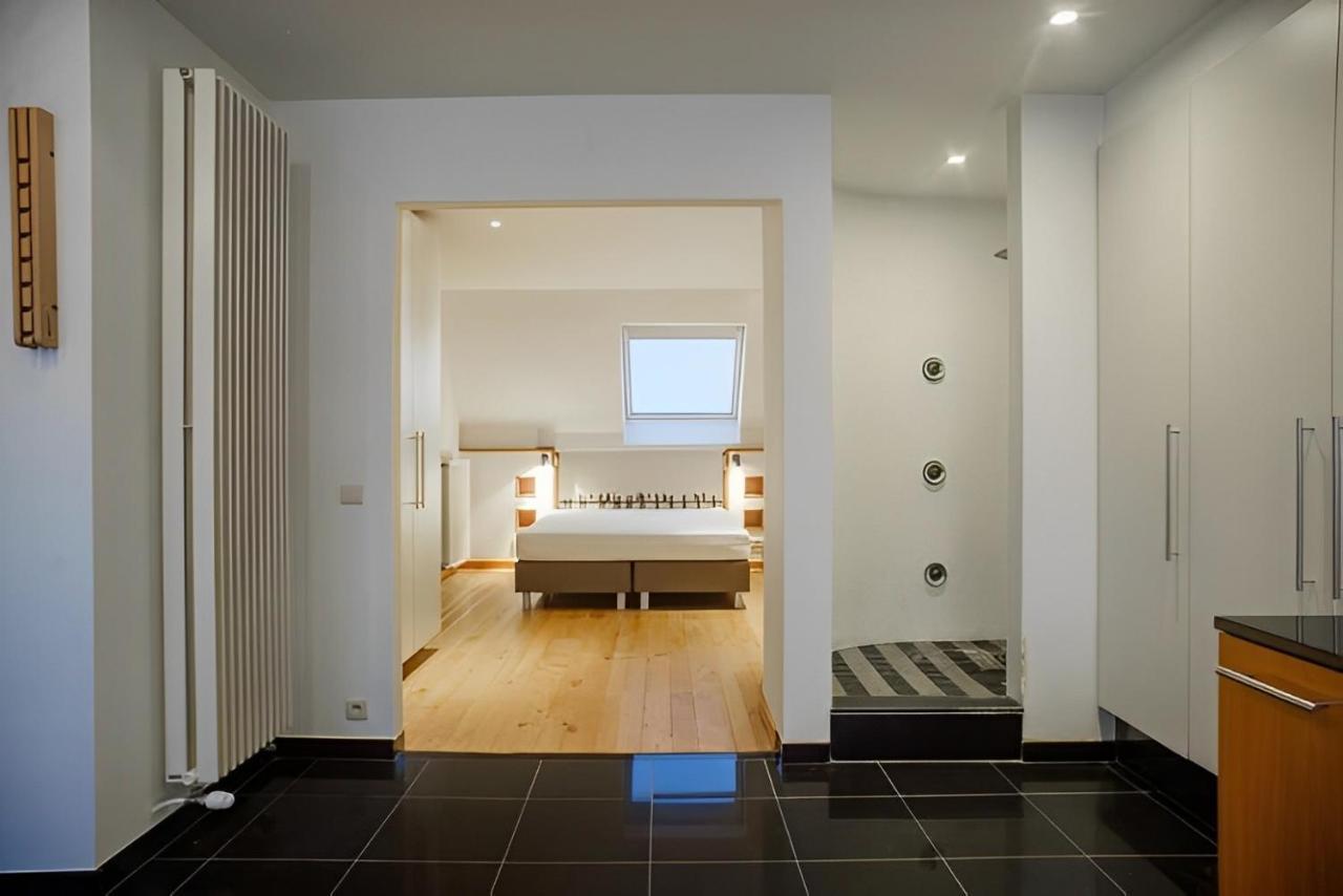 Big And Comfortable Triplex In Knokke Dış mekan fotoğraf