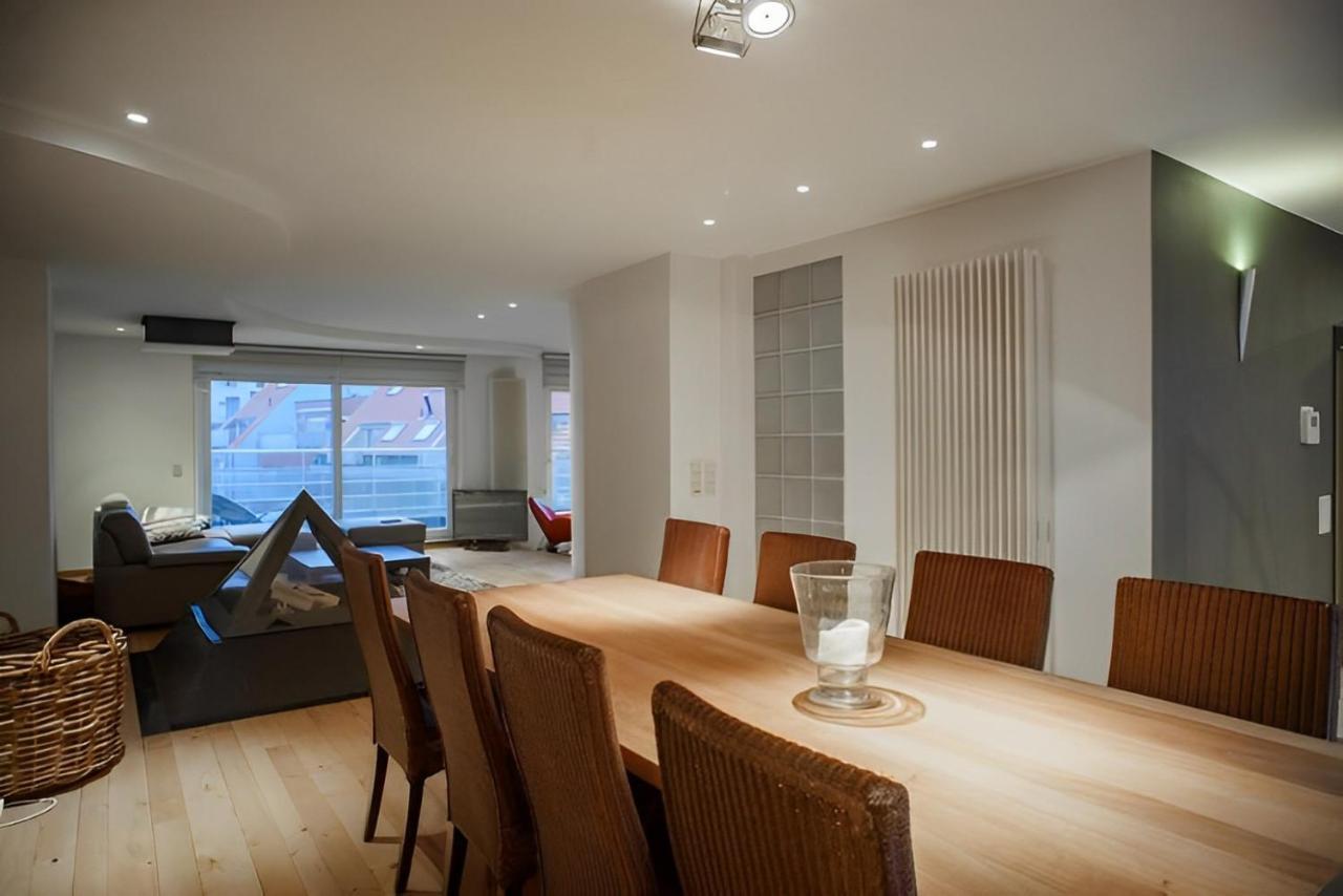 Big And Comfortable Triplex In Knokke Dış mekan fotoğraf